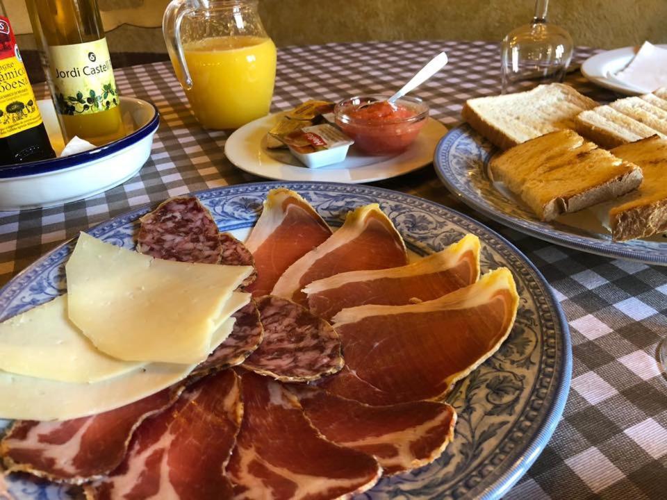 Hostatgeria Sant Jaume Hotell Corachar Eksteriør bilde